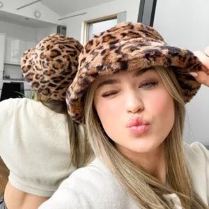 Cheetah print bucket hat